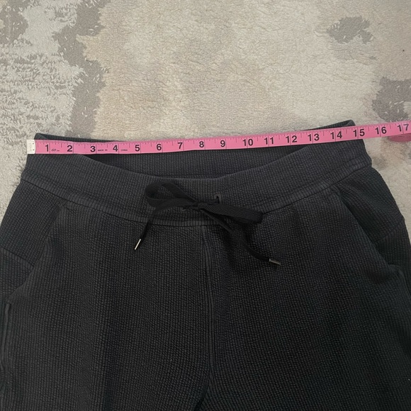 Lululemon Ribbed High Rise Joggers *7/8 Length - Picture 9 of 12